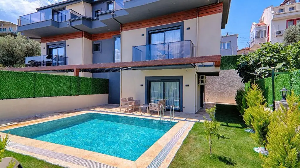 Villa in Karaculha